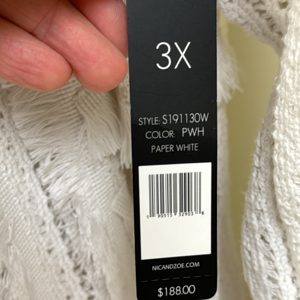 Plus size Nic and Zoe sweater - Picture 6 of 7